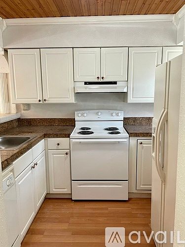 1st image of 334 Scottsdale Sq #334