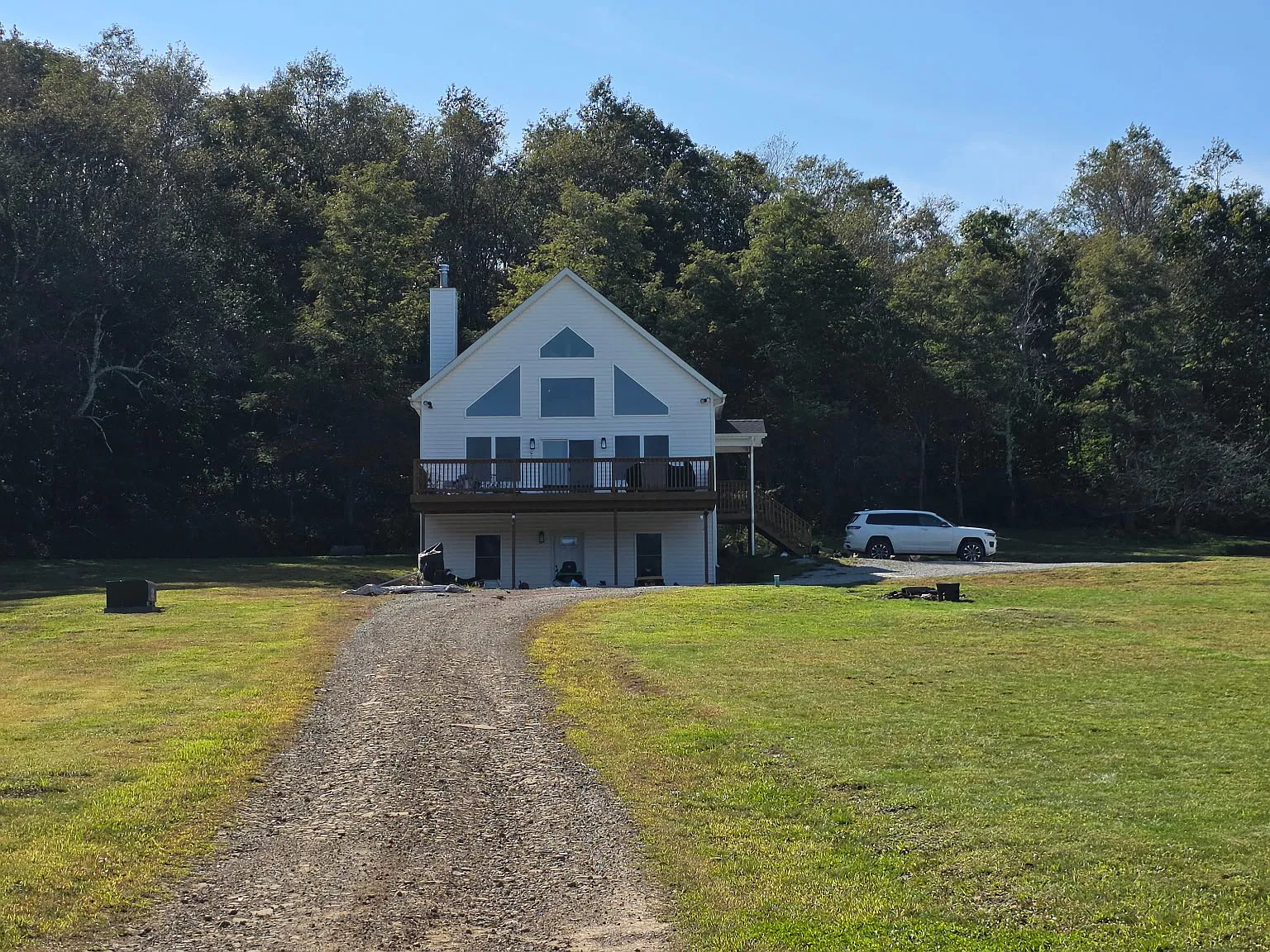 4 bed, 3000 sqft, $1,995 — Photo 1