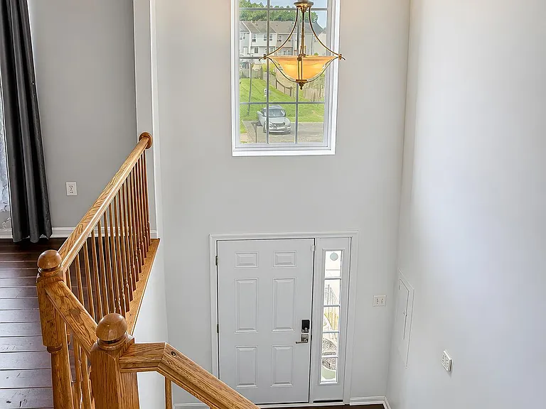 21362 Jettison Dr — Photo 3