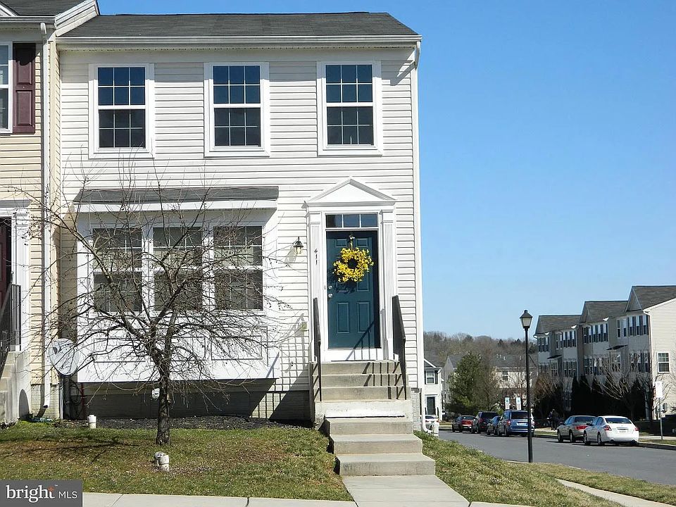 1st image of 411 Dickens Dr