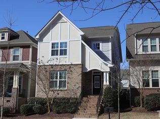 1541 Fullerton Pl, Raleigh, NC 27607