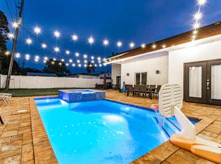 1077 Milano Dr, Naples, FL 34103