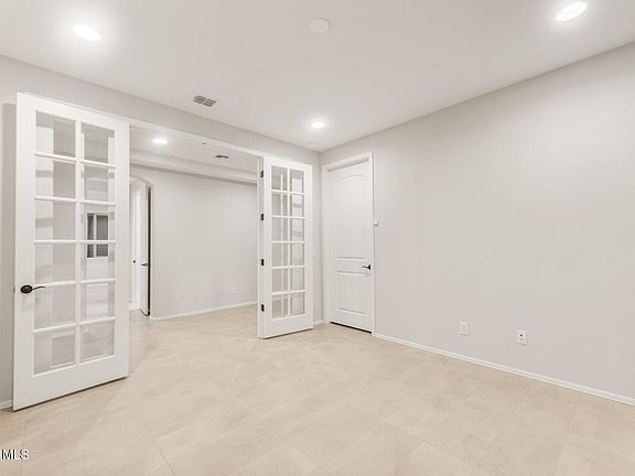 5th image of 26933 W LONE CACTUS Drive