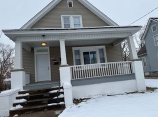 1912 W Proctor St #A, Peoria, IL 61605