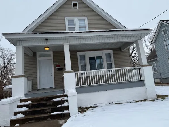 1912 W Proctor St #B, Peoria, IL 61605