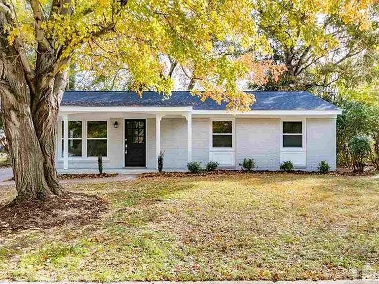 3113 Idlewood Village Dr — Photo 2