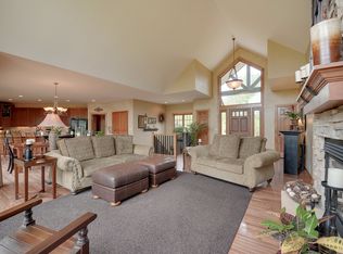 8900 Audubon Rd, Chanhassen, MN 55317