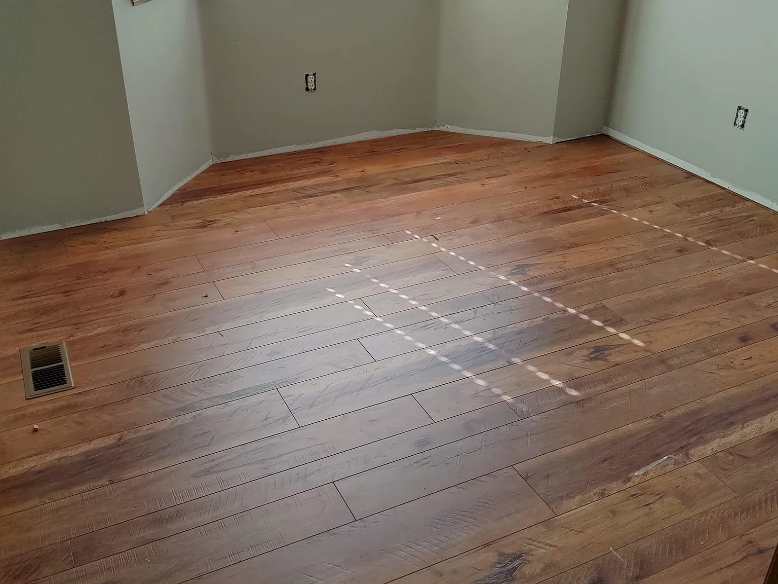 3 bed, 1468 sqft, $2,100 — Photo 3