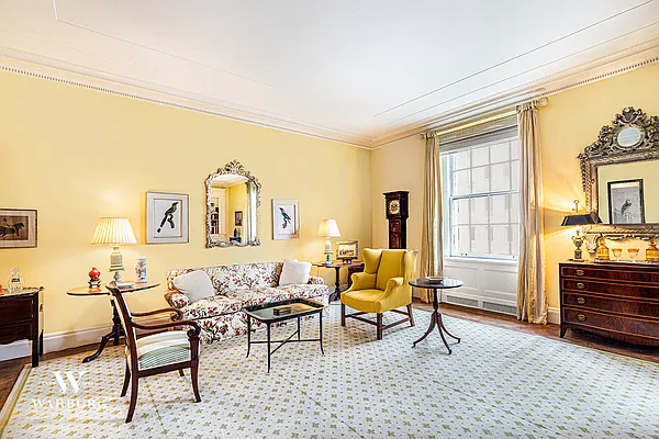 Sold by Warburg | media 23