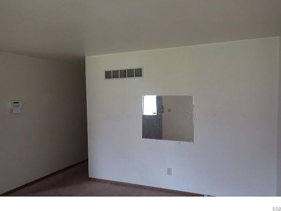 5th image of 4321 E Fairfax Ct