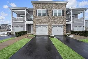 1st image of 14 Winter Place