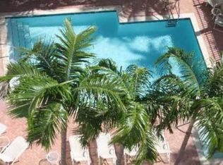 1621 Bay Rd APT 901, Miami Beach, FL 33139