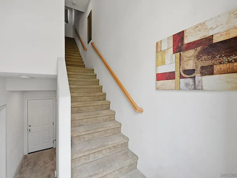 237 Marquette Ave — Photo 19