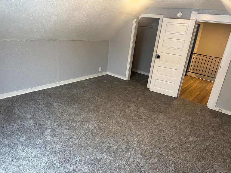 1714 Marne Ave — Photo 15