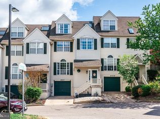 6707 Cinnamon Dr, Philadelphia, PA 19128