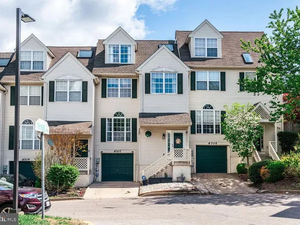 6707 Cinnamon Dr, Philadelphia, PA 19128