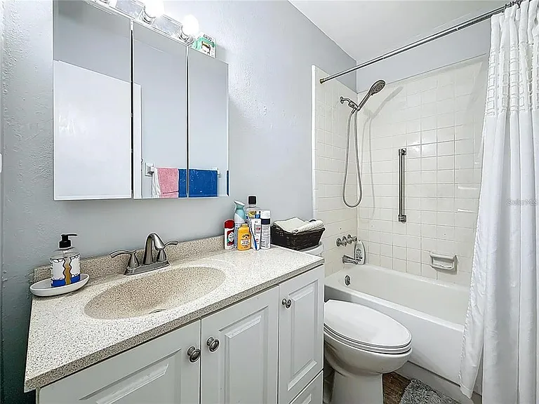 250 Rosery Rd NW #228 — Photo 10