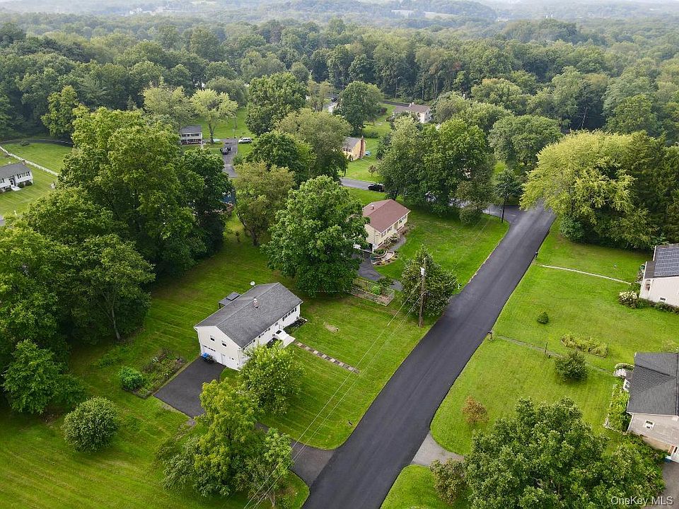 1st image of 20 Meadow Avenue