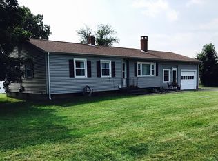 22 Smalley Rd, Windsor Locks, CT 06096