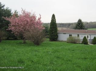 39 Maple St, Kunkletown, PA 18058