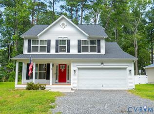 99 Laurel Ln, Colonial Beach, VA 22443