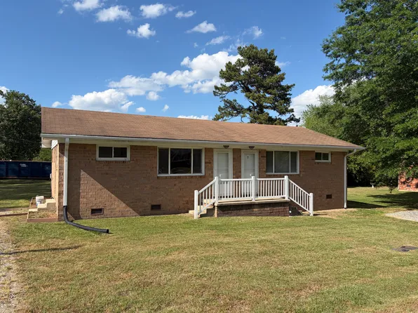 301 Kersey Dr #A, High Pt, NC 27263