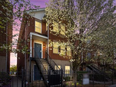667 W Division St #C, Chicago, IL, 60610