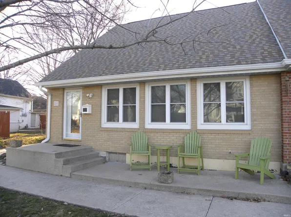 211 S Main St, Spencer, IN 47460