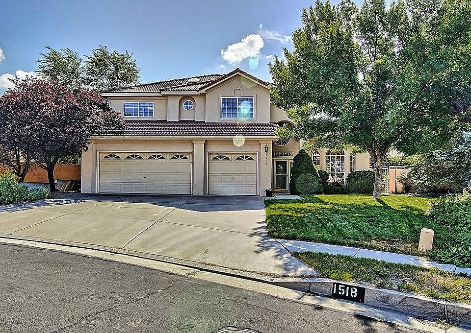 1st image of 1518 Canyon Hills Dr NE