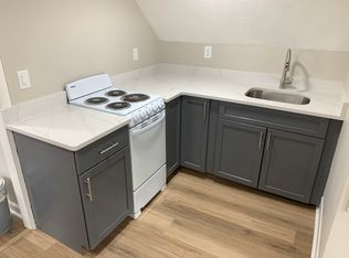 17 North St APT 3, Randolph, MA 02368