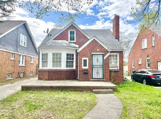 12219 Lansdowne St, Grosse Pointe, MI 48224