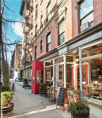 Rented by Compass | media 26