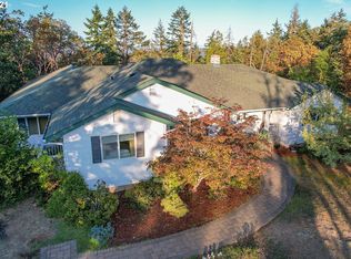 943 Donruss Dr, Roseburg, OR 97471