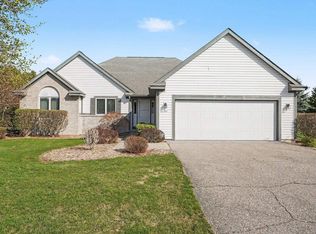 5610 W Spring Knoll Dr, Bay City, MI 48706
