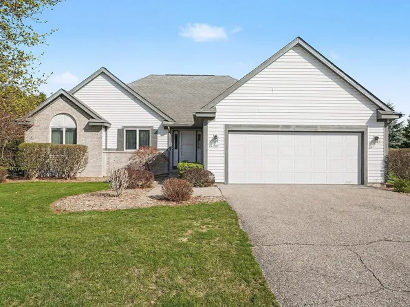 5610 W Spring Knoll Dr, Bay City, MI 48706