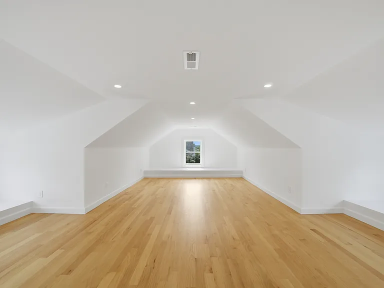 68 Gregory Blvd #2 — Photo 15