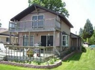 12055 Torrey Rd, Fenton, MI 48430