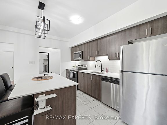 3rd image of 4 Spice Way #103