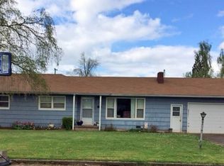 946 Nancy Ave, Springfield, OR 97477
