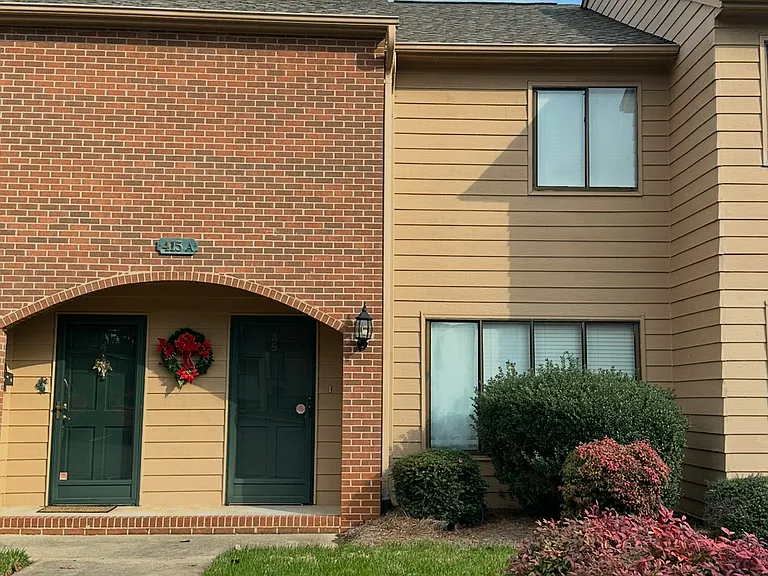 415 E Broad St #1A5 — Photo 1
