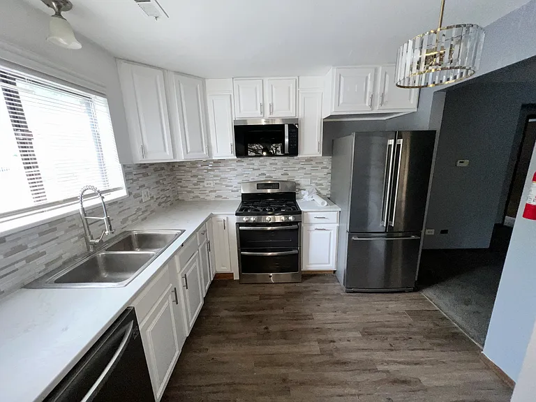 1259 Cunningham Dr #1E — Photo 9
