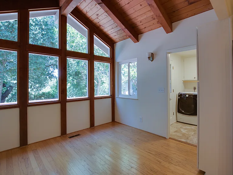 2495 Lucca Ave — Photo 3