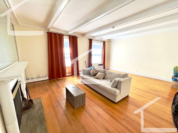2nd image of 1716 Beacon St #4