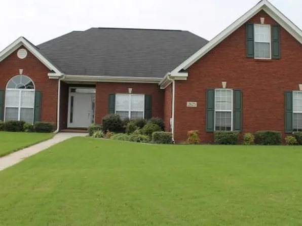 2623 Buckingham Gate SW, Decatur, AL 35603
