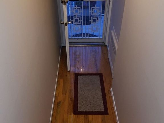 5th image of 62 Battery Ave #1