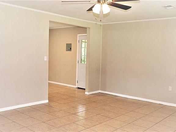 4th image of 518 Hamilton Creek Dr