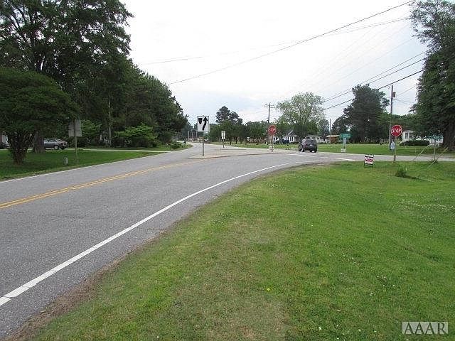 2nd image of 102 Main St