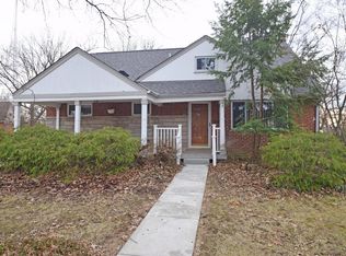 6094 Kingsford Dr, Cincinnati, OH 45224