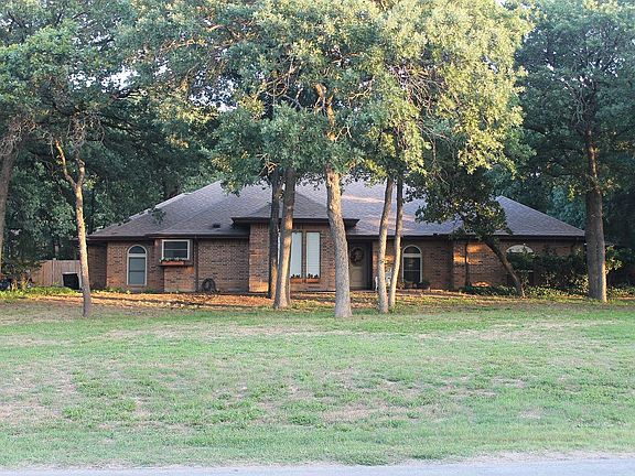 2nd image of 2024 Hickory Hollow Ln