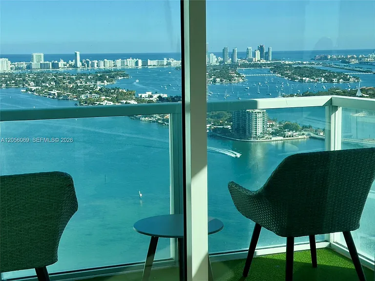 1900 N Bayshore Dr #4003 — Photo 11